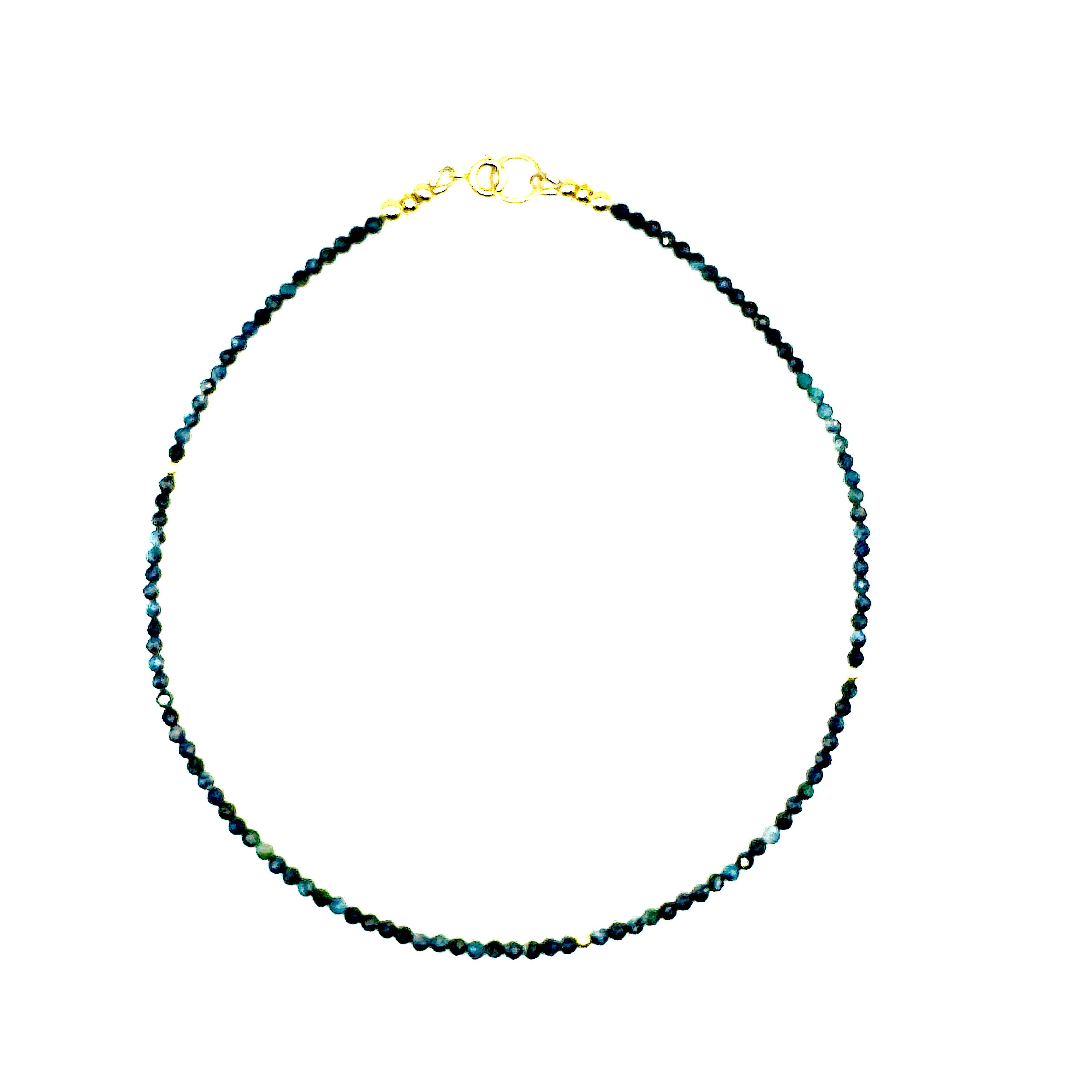 ketting van blauwe toermalijn facet en goldfilled kraaltjes