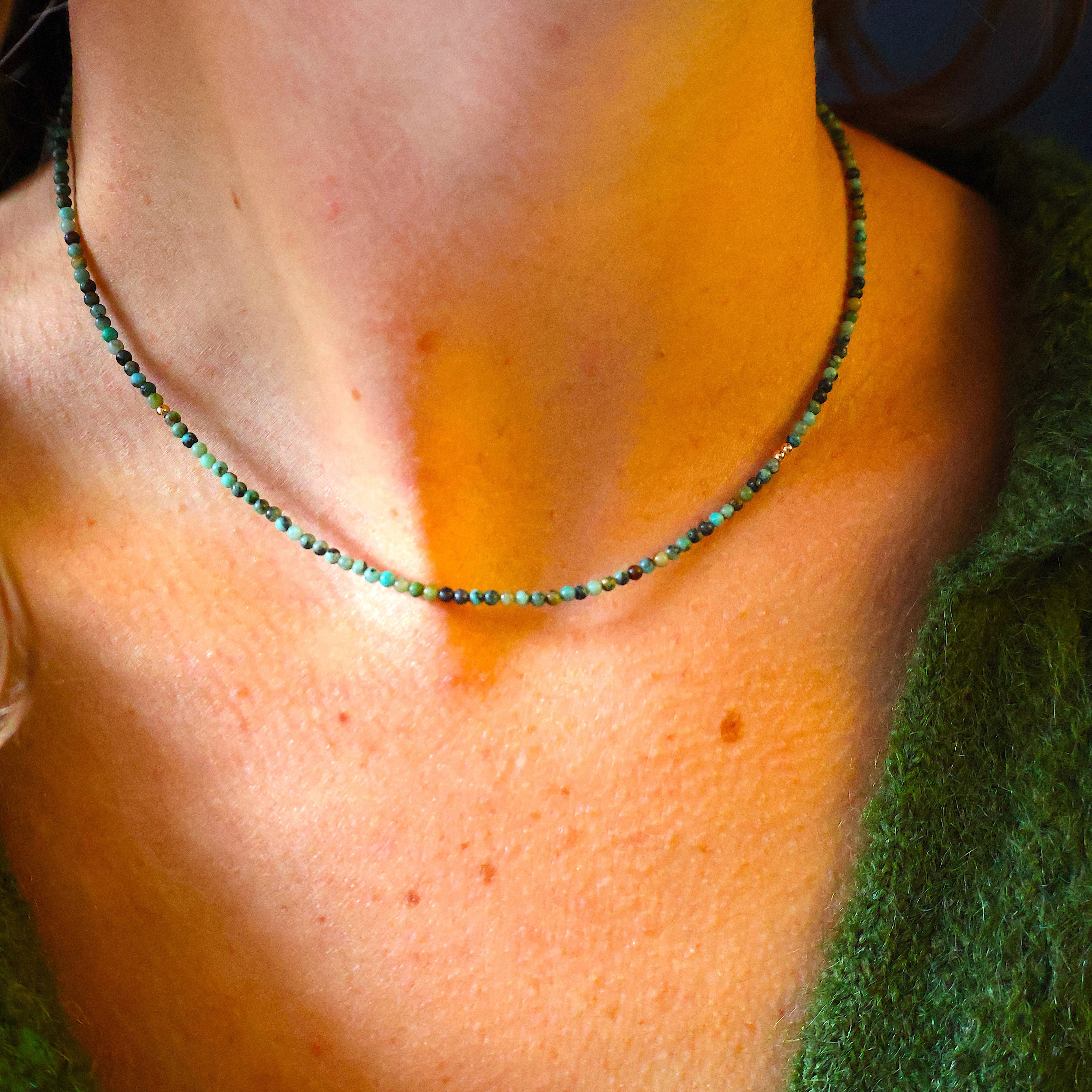 ketting van afrikaans turkoois met goldfilled kralen