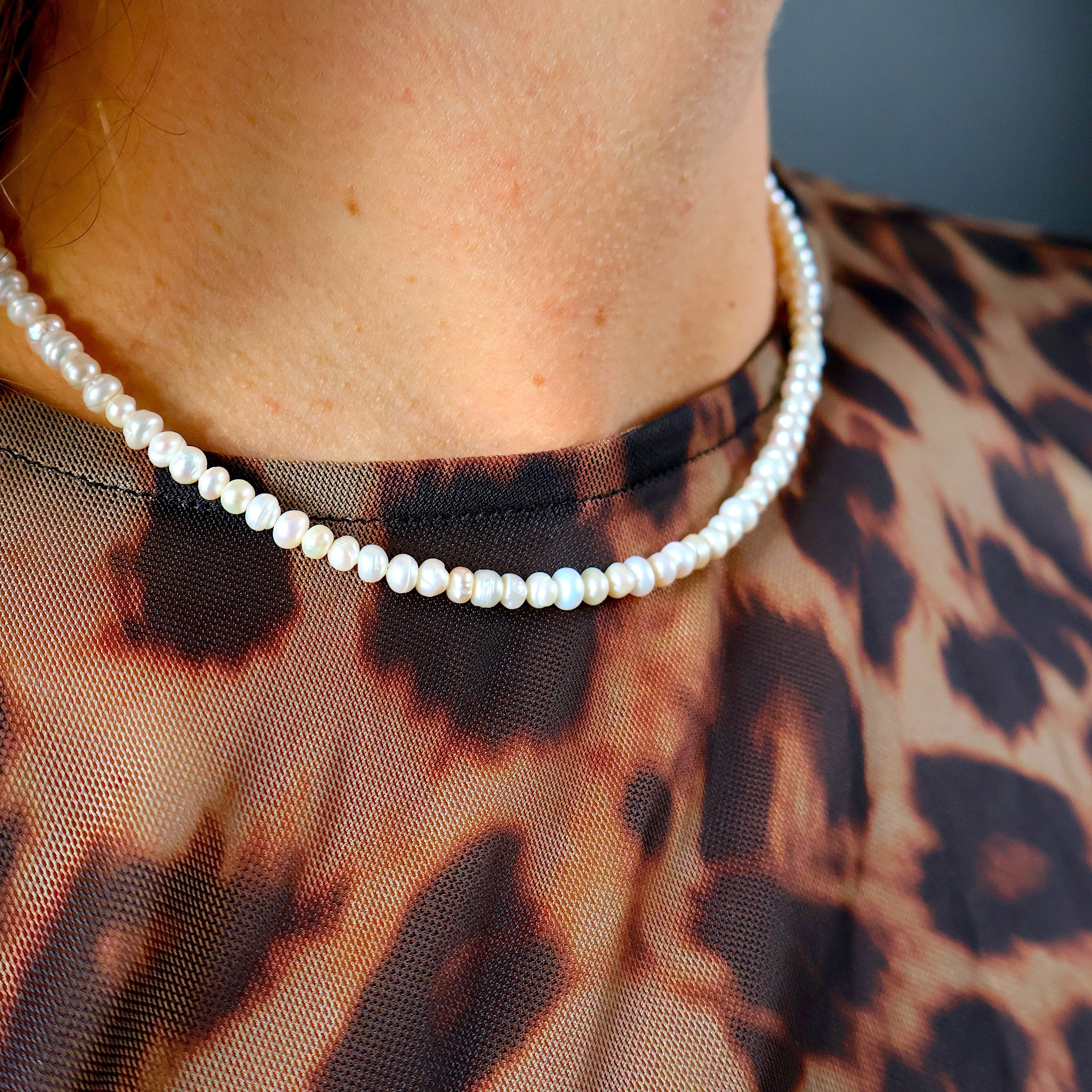 ketting van zoetwaterparel discs en goldfilled of sterling zilveren sluiting