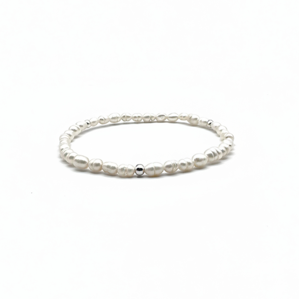 armbandje van zoetwaterpareltjes en sterling zilveren kralen