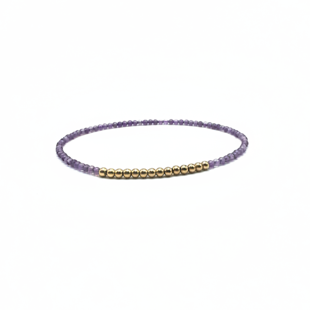 armbandje van amethist en  goldfilled kraaltjes