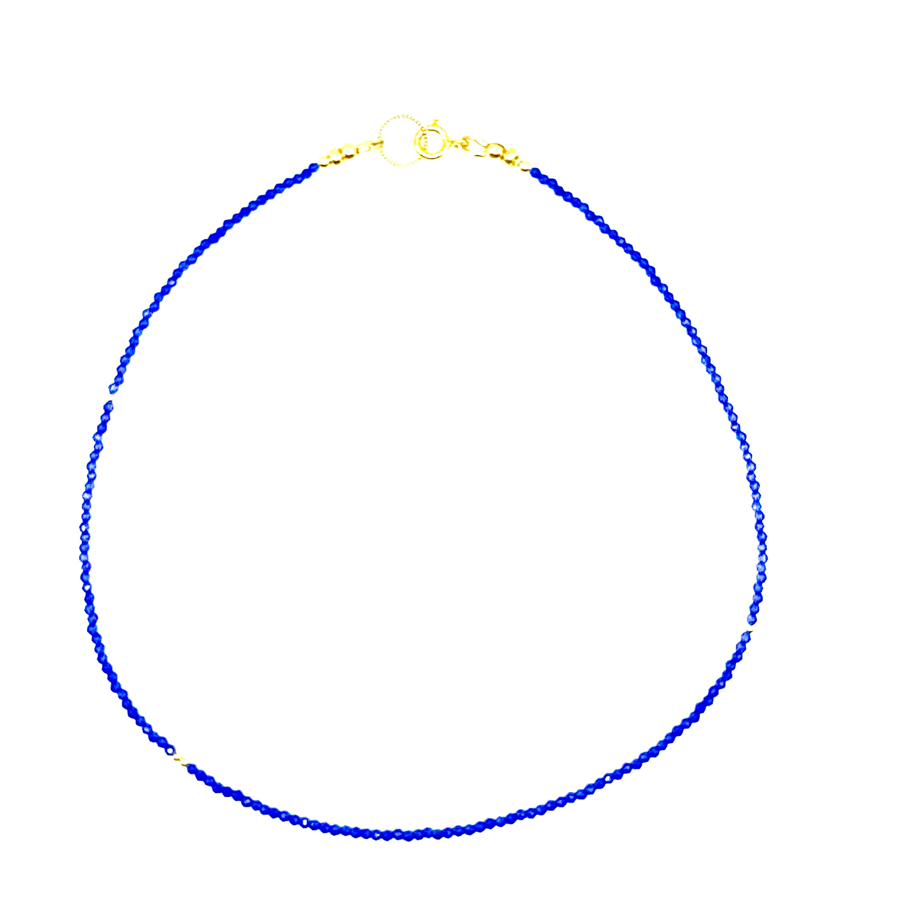 ketting van facet geslepen blauwe spinel en goldfilled kraaltjes