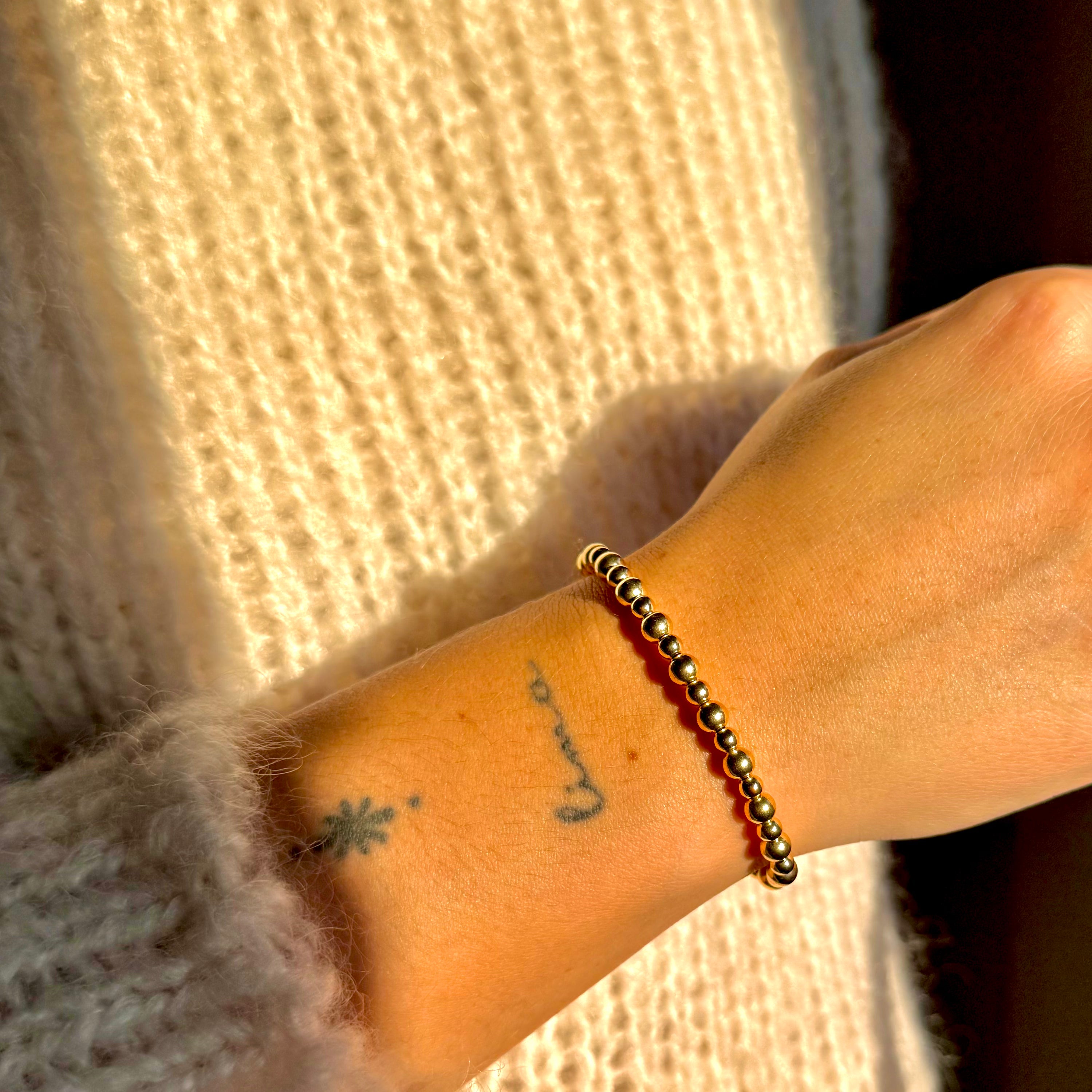 basic armband  goldfilled 4 en 5mm kralen