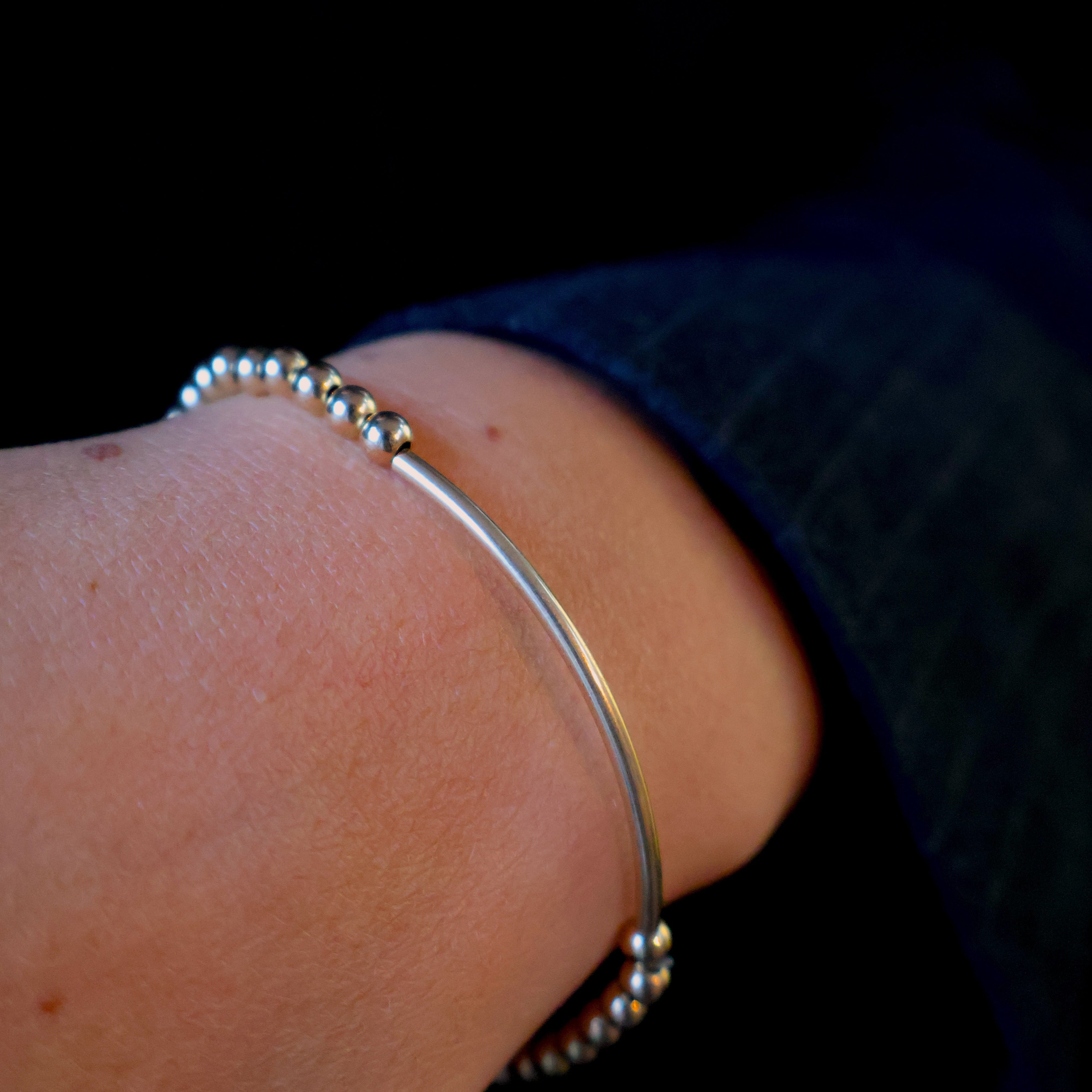 armband met goldfilled tube en kralen van 4mm