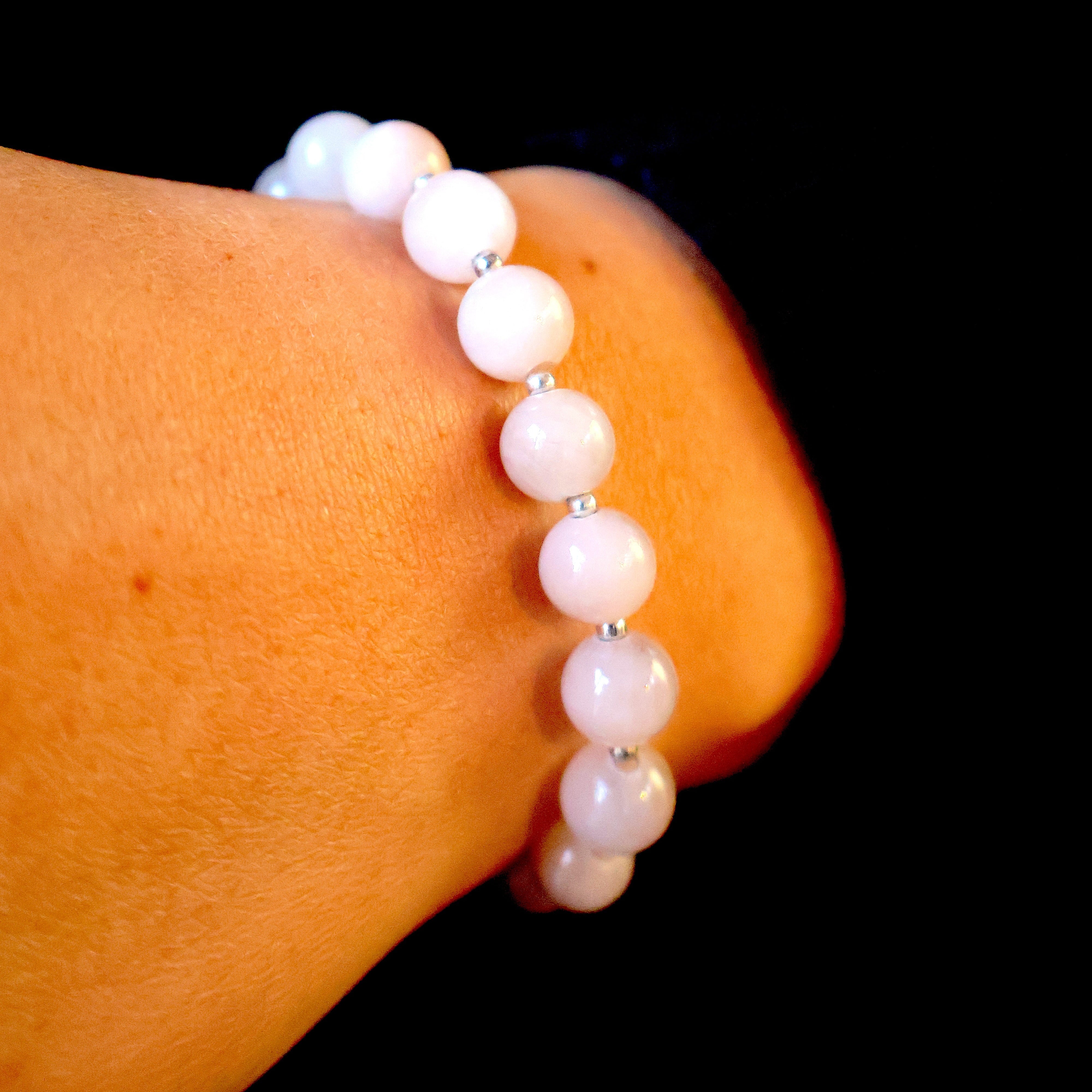 armband  van marmer calciet en sterling zilveren kraaltjes